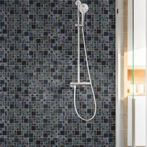 Modern,Functional,Light,Bathroom,With,Large,Grey,Shower,Tiles